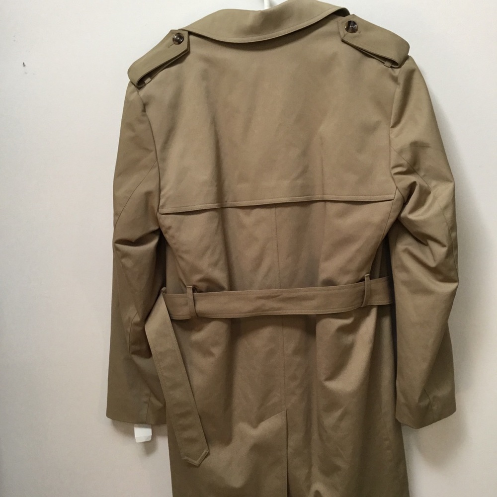 NWT $595 Joseph A Bank trench coat. - Picture 4 of 11